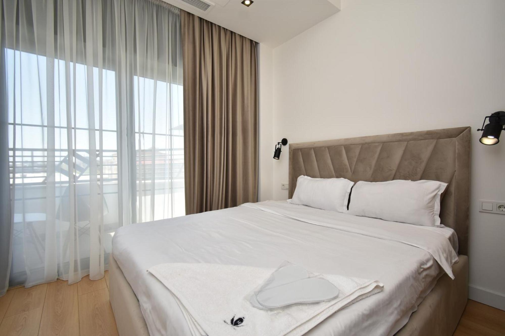 Aygestan Plaza Aparthotel Jerevan Eksteriør bilde