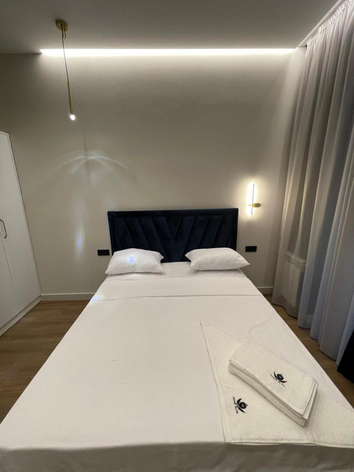 Aygestan Plaza Aparthotel Jerevan Eksteriør bilde